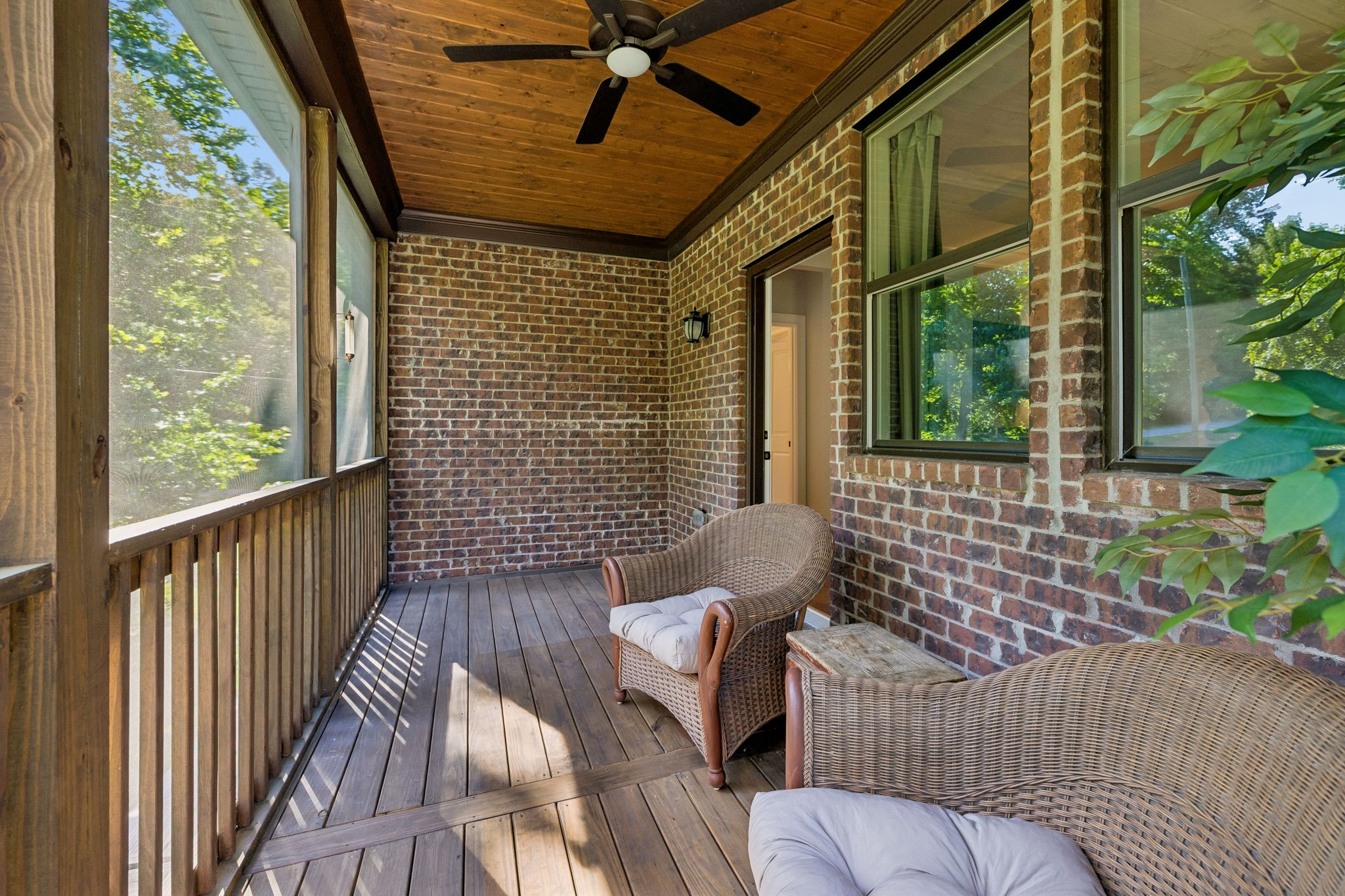 122 Angels Cove Ln