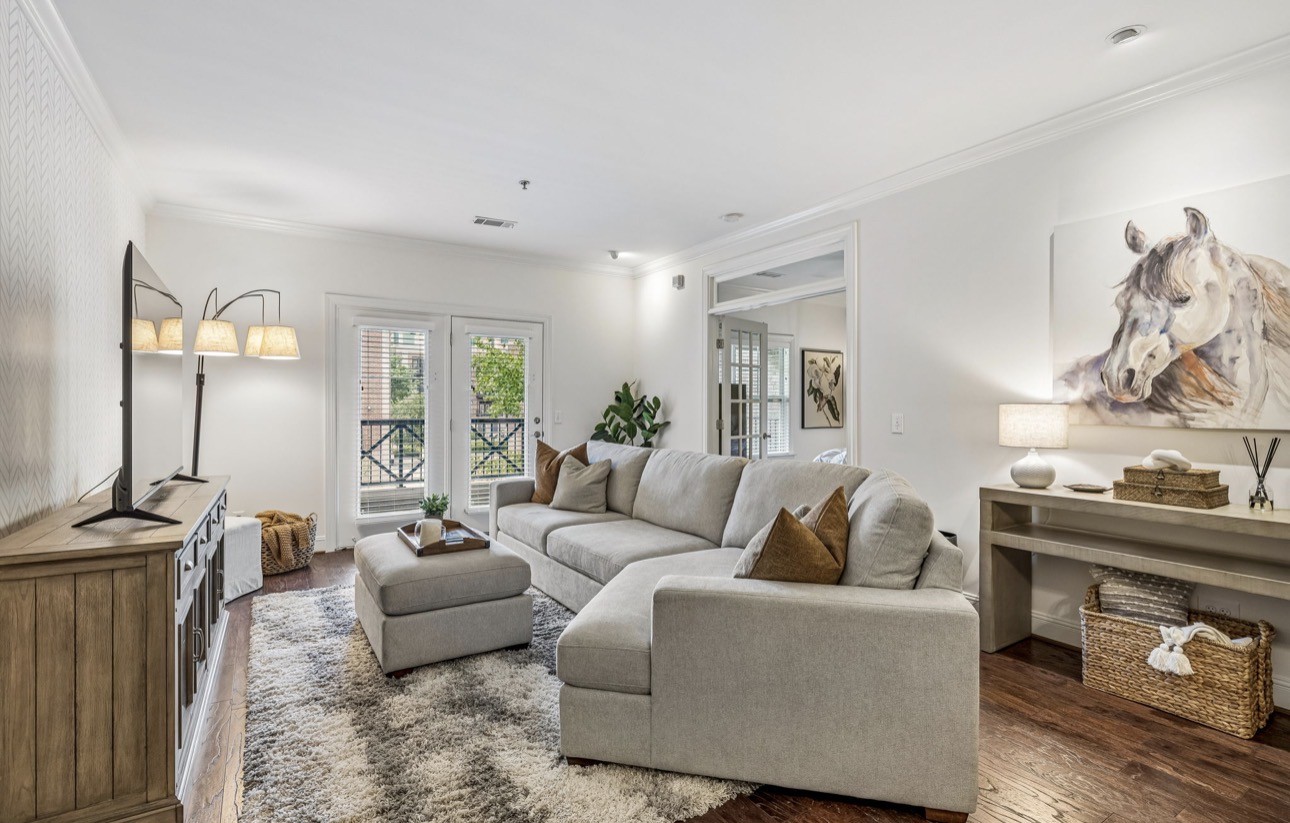 301 Criddle St Unit: 202
