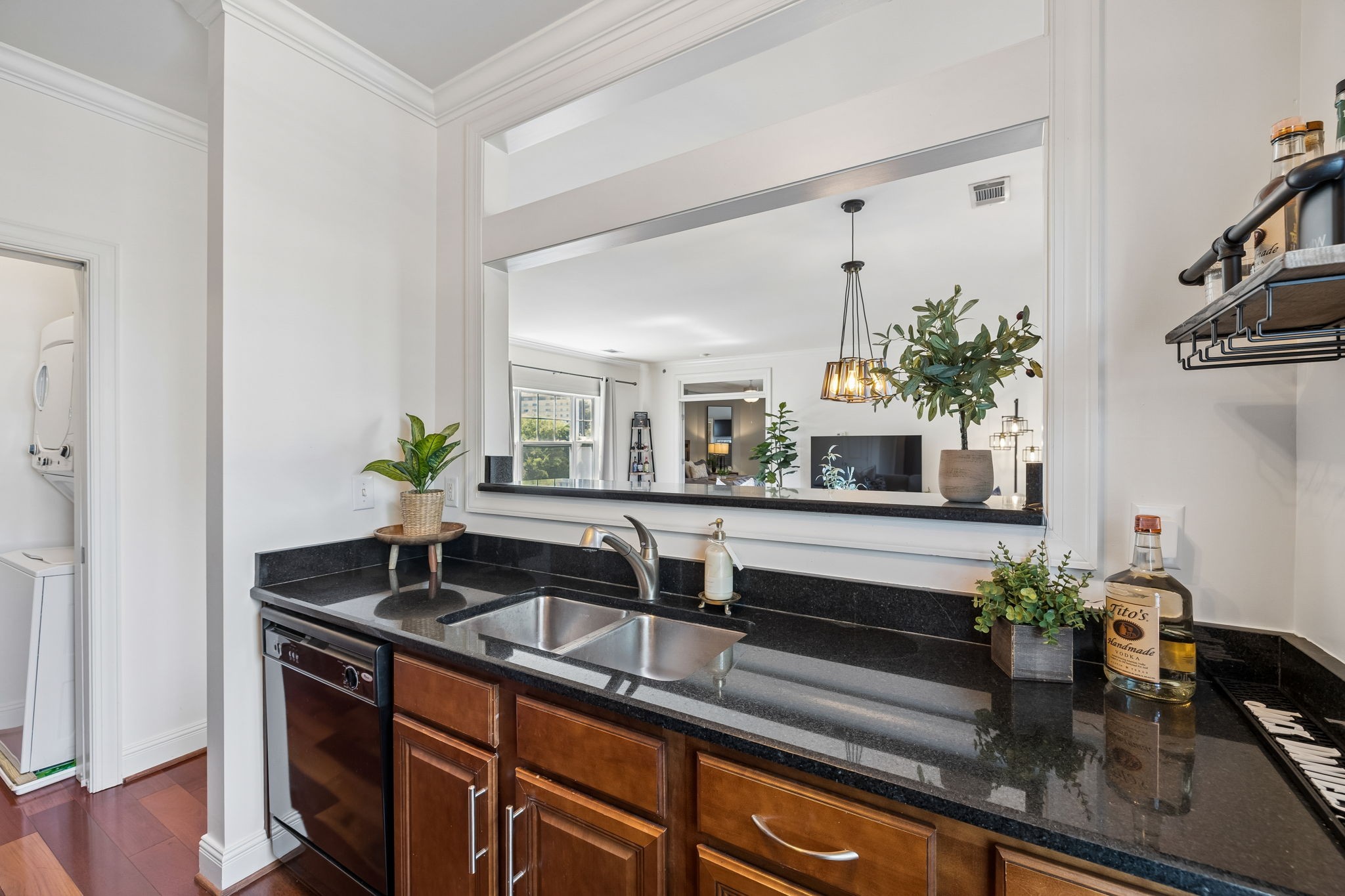 303 Criddle St Unit: 405