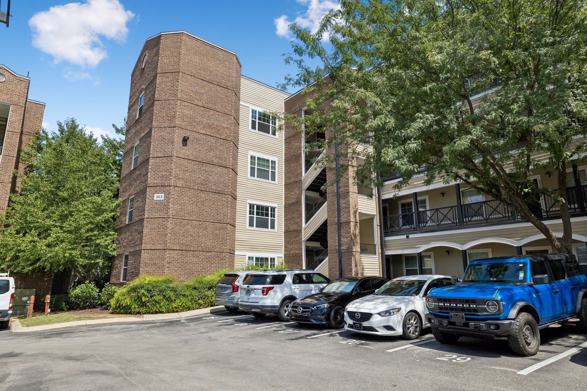 303 Criddle St Unit: 405
