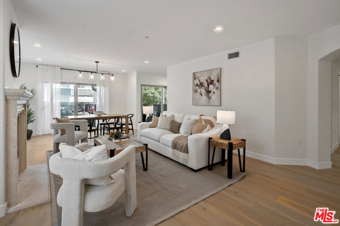 1629 Armacost Ave Unit: 101