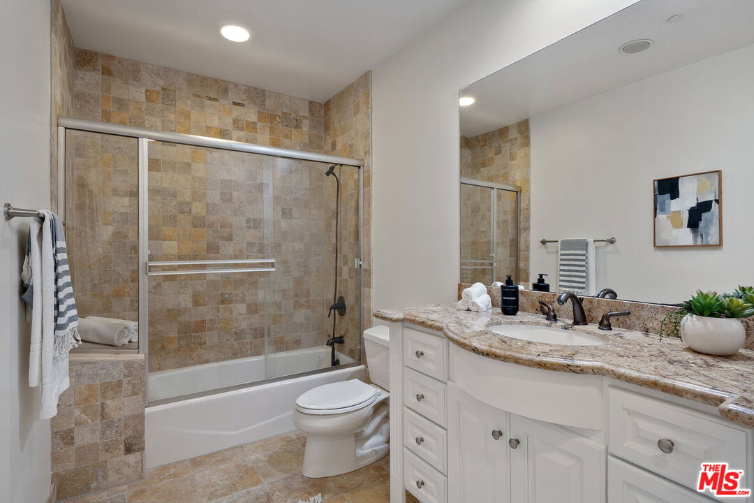 1629 Armacost Ave Unit: 101