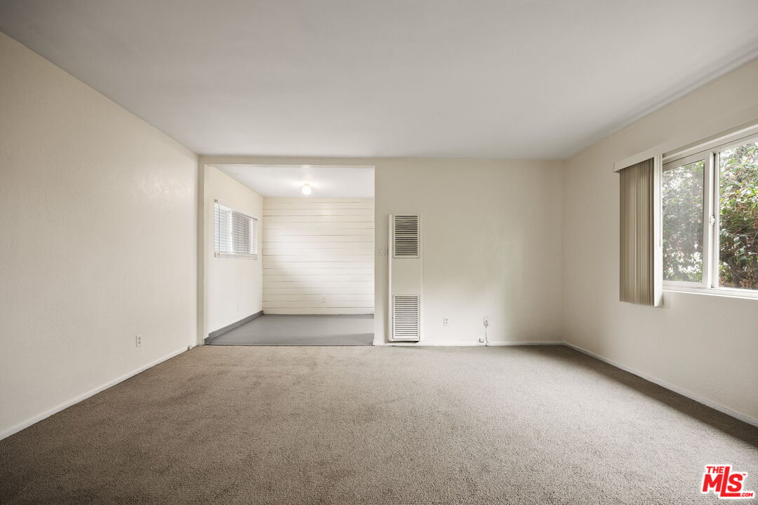 161 W Channel Rd Unit: 5