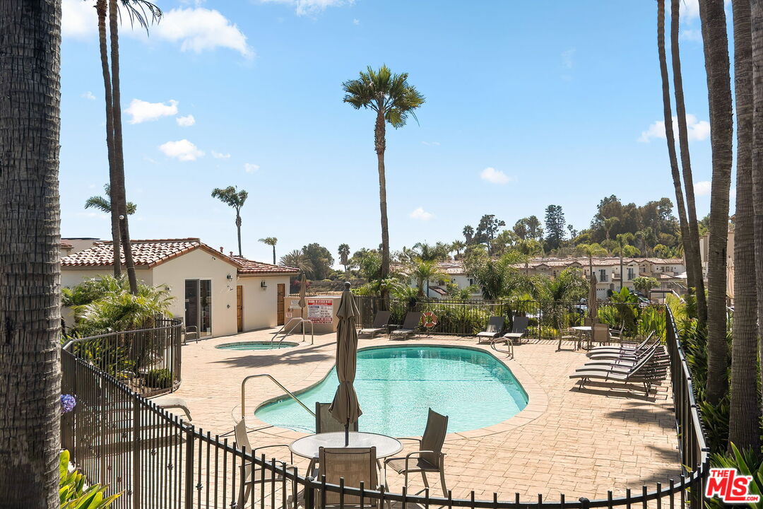 6422 Lunita Rd