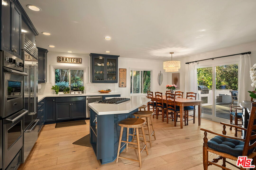 4908 Bunnie Ln