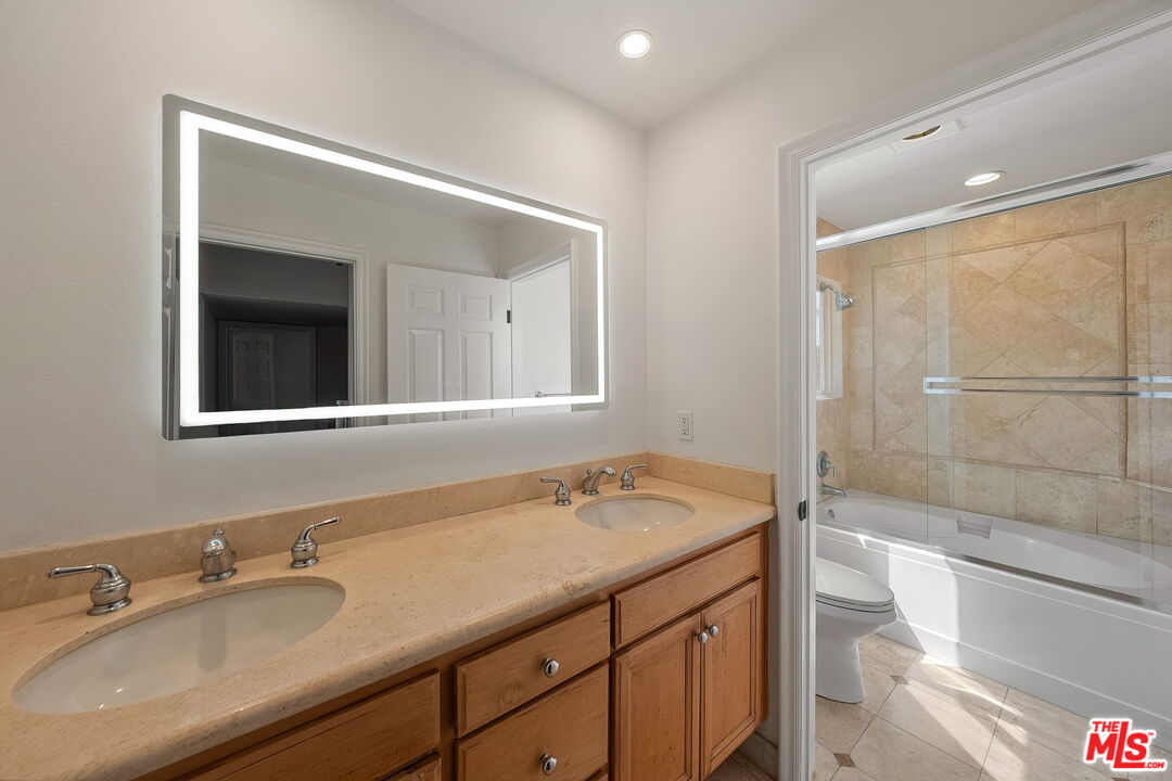 1107 Princeton St Unit: 105