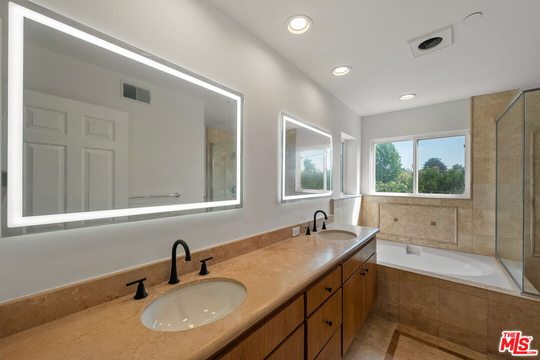 1107 Princeton St Unit: 105
