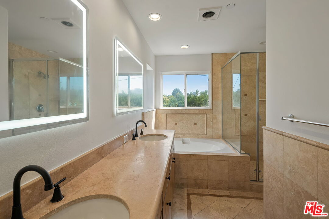 1107 Princeton St Unit: 105