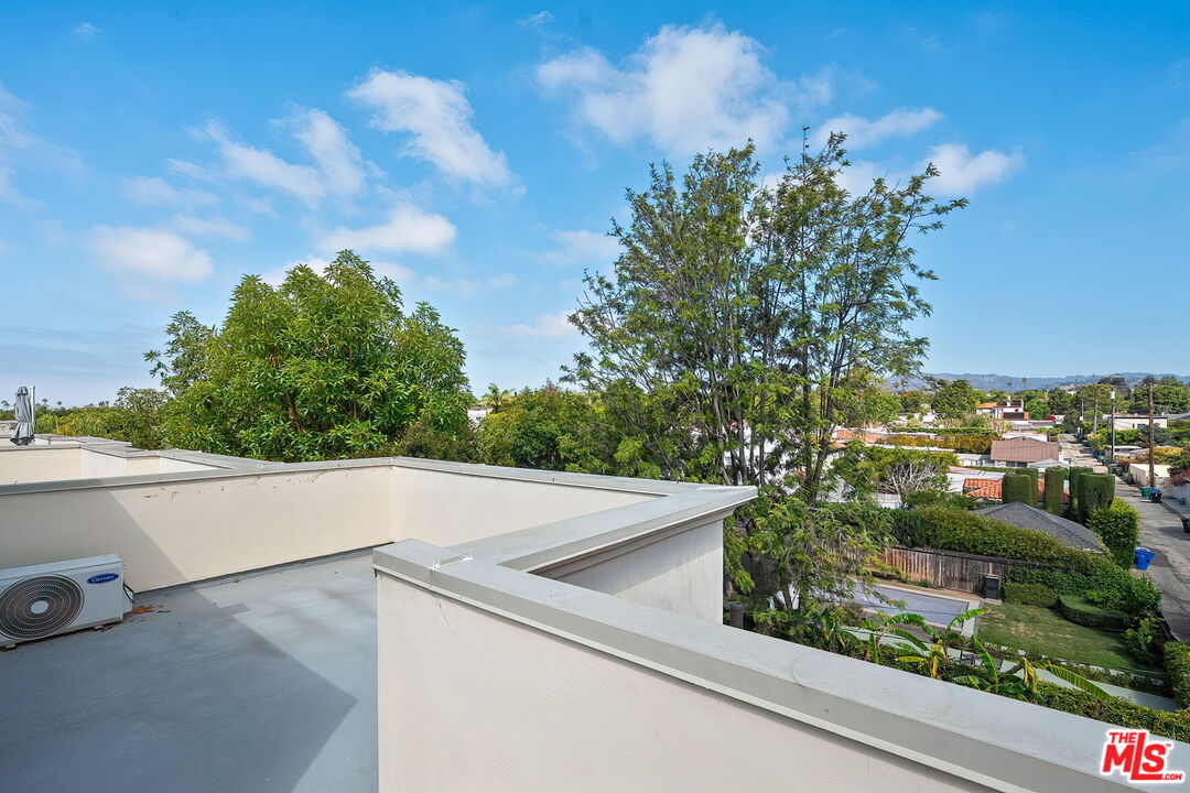 1107 Princeton St Unit: 105