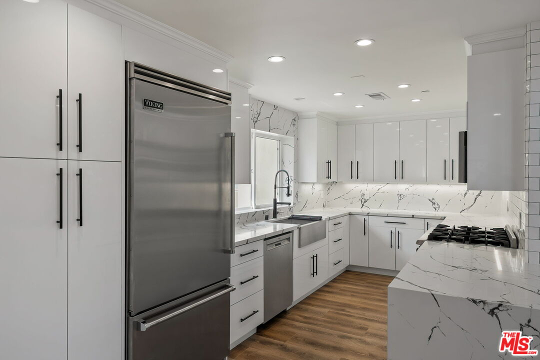 1107 Princeton St Unit: 105