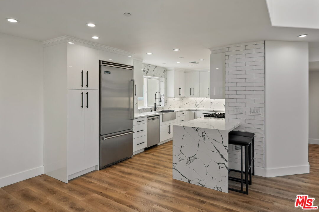 1107 Princeton St Unit: 105