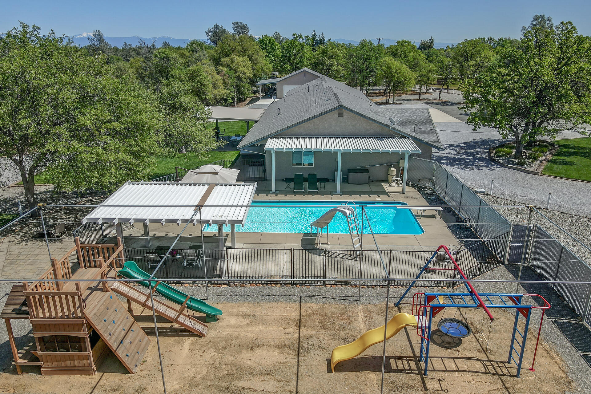 17400 Pittim Drive