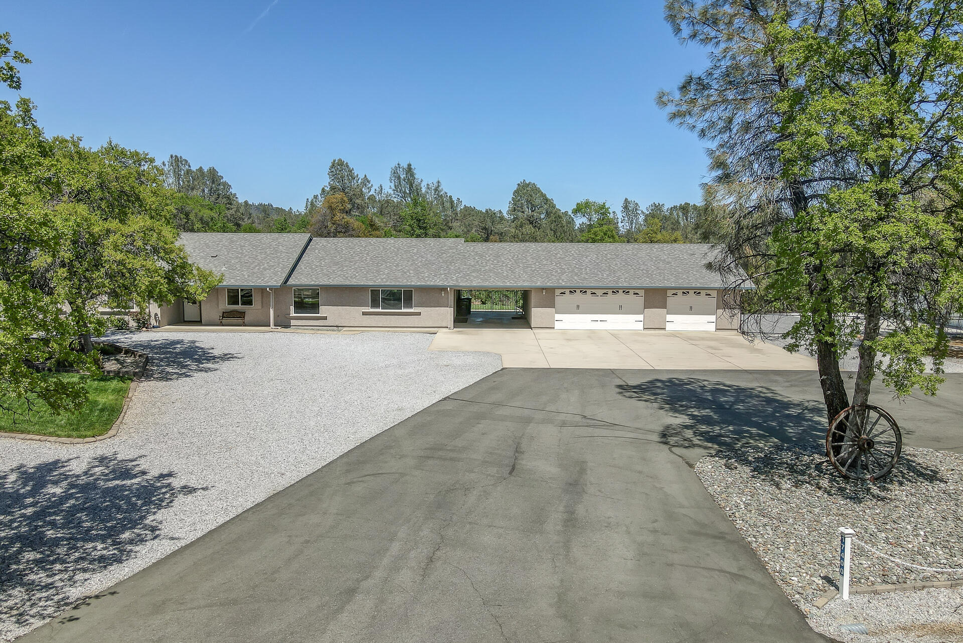 17400 Pittim Drive
