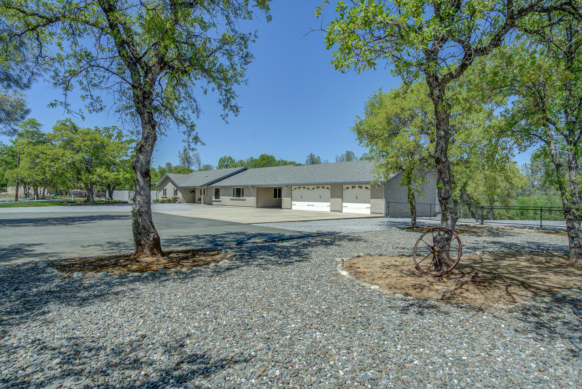 17400 Pittim Drive