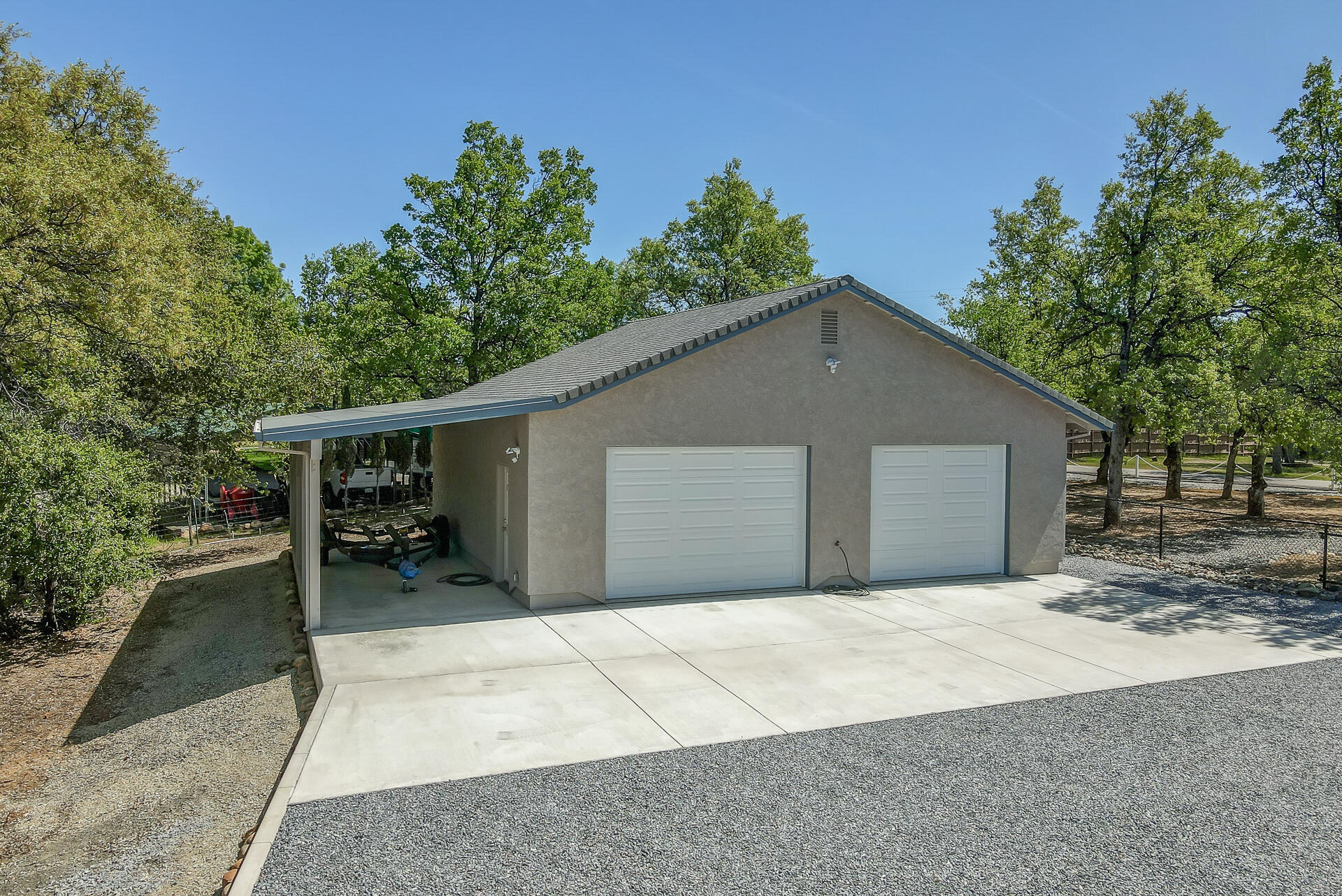 17400 Pittim Drive