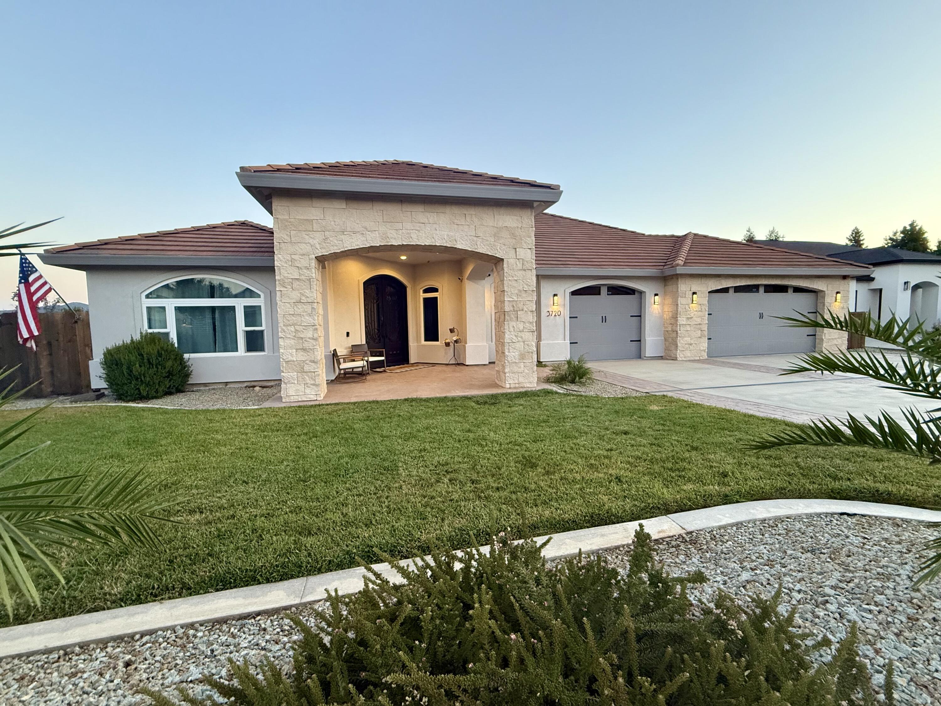 3720 Sunflower Drive