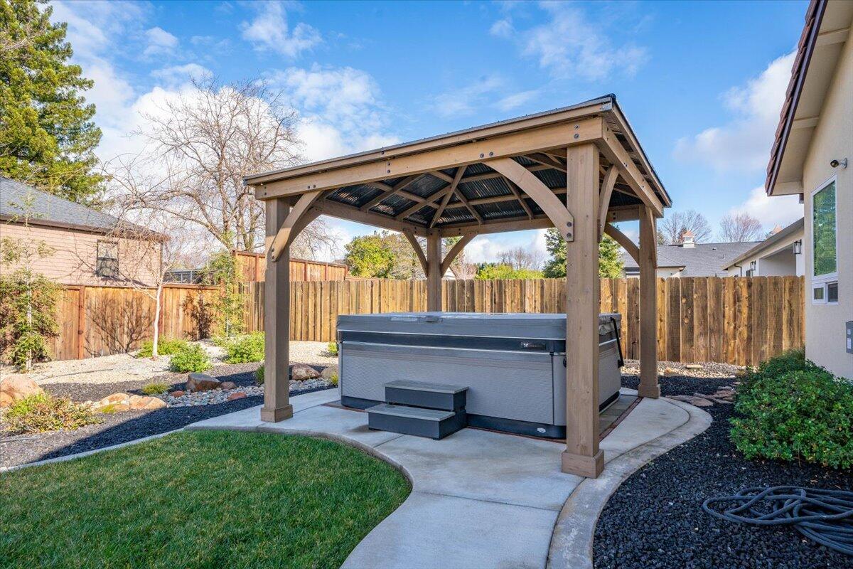 3720 Sunflower Drive