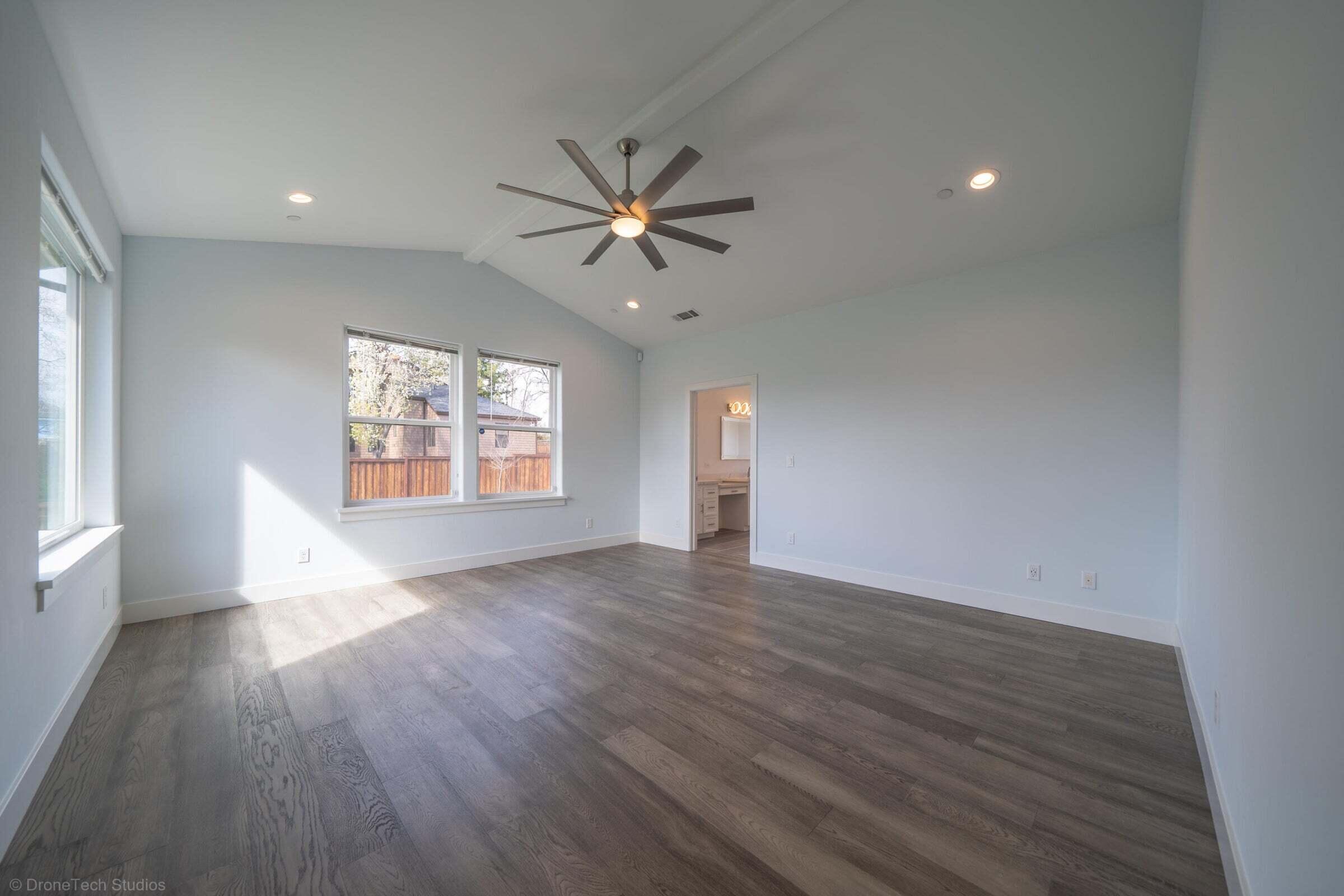 3720 Sunflower Drive
