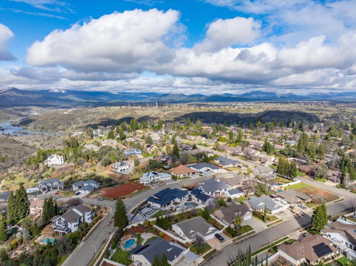 3720 Sunflower Drive
