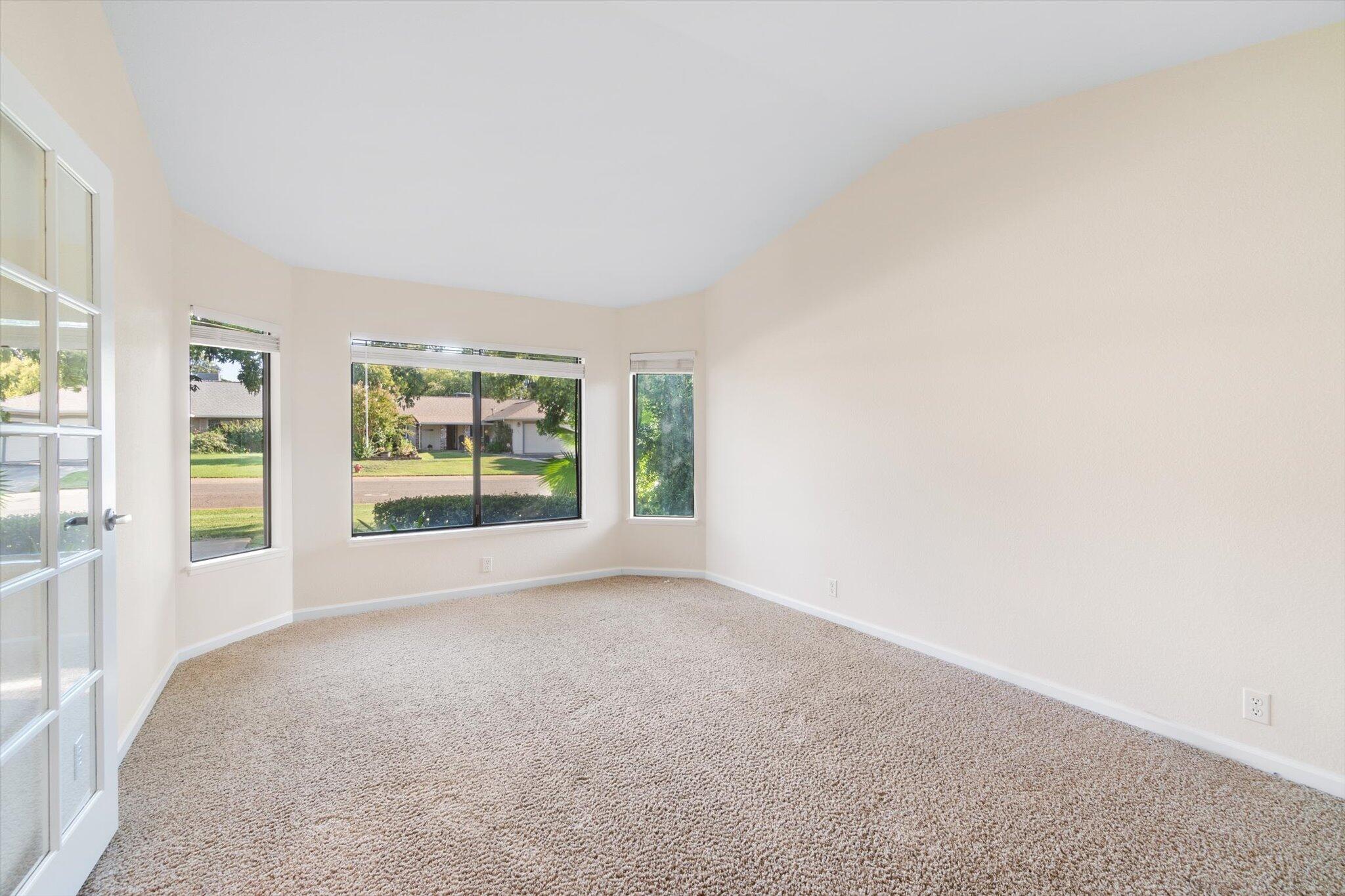 1866 Silverfield Loop