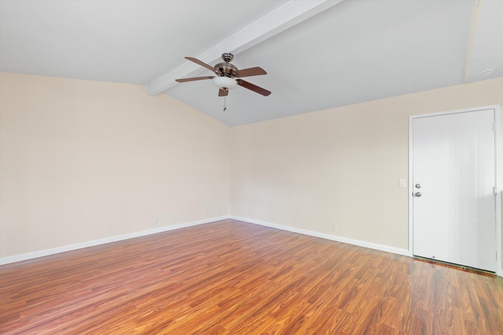 1866 Silverfield Loop