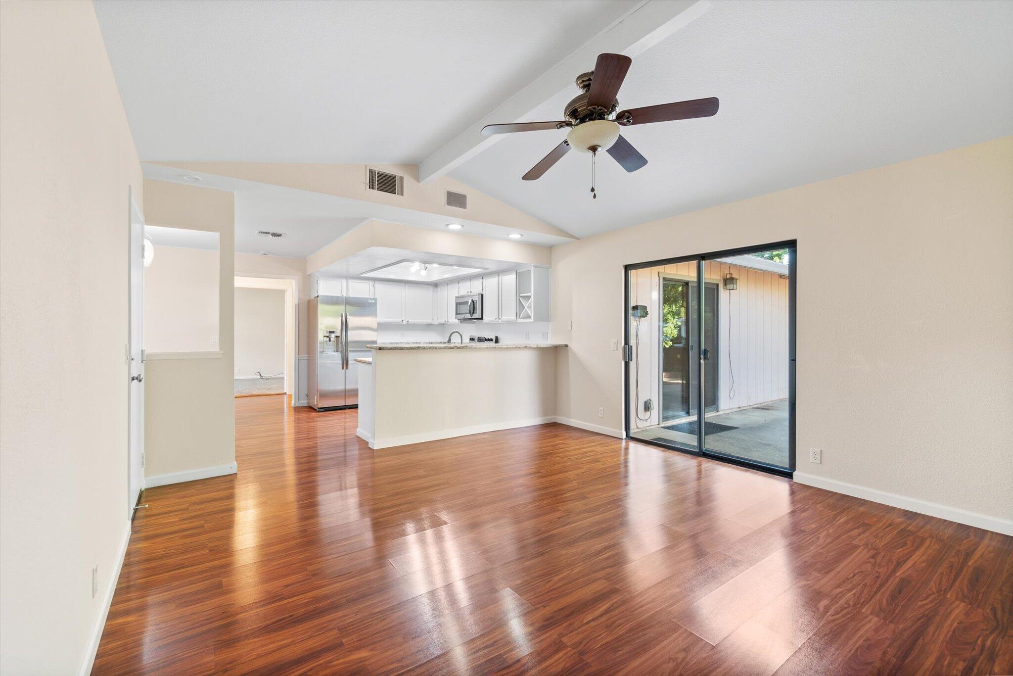 1866 Silverfield Loop