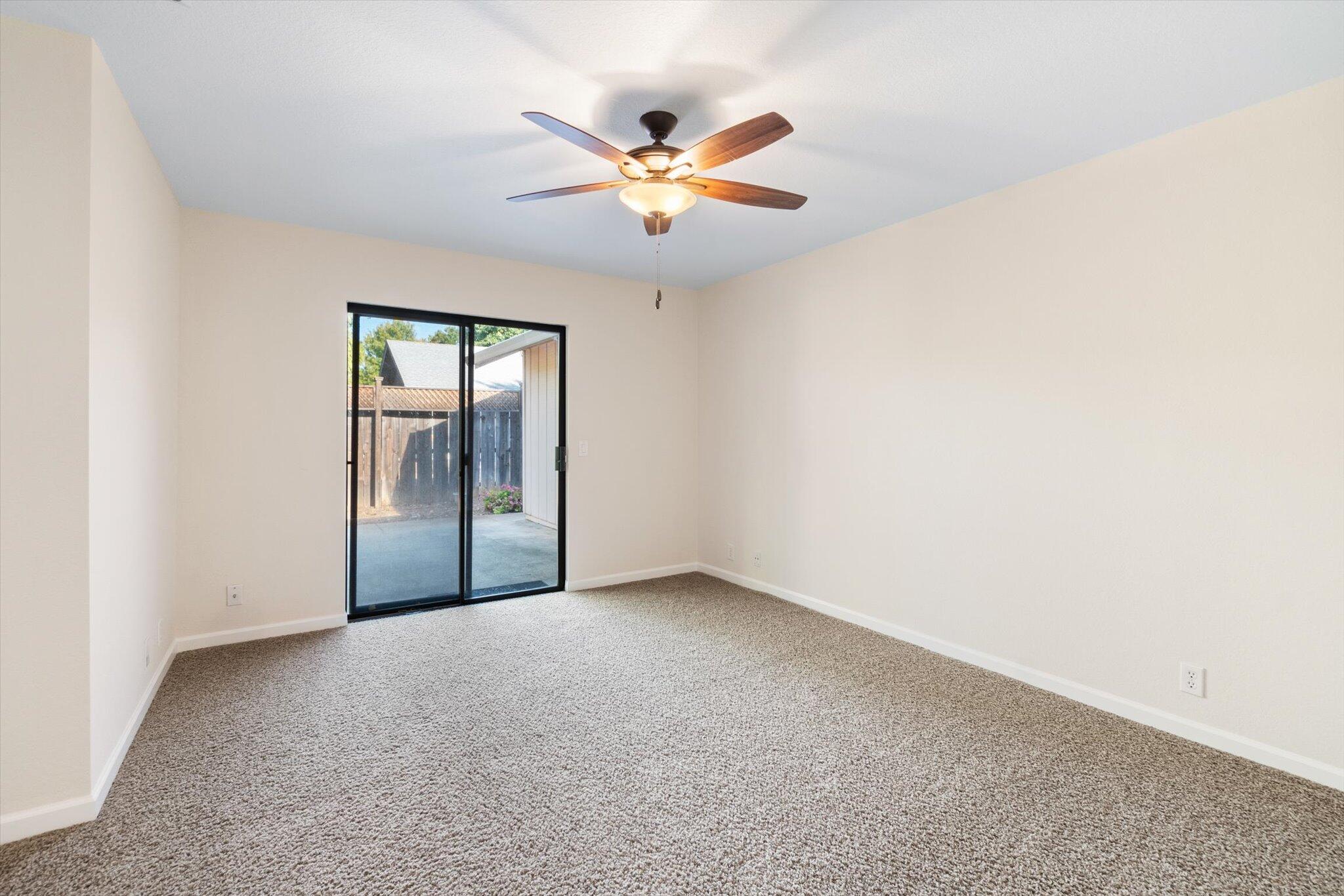 1866 Silverfield Loop