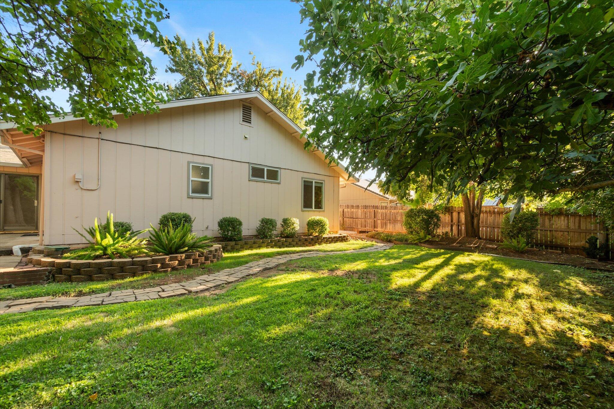 1866 Silverfield Loop