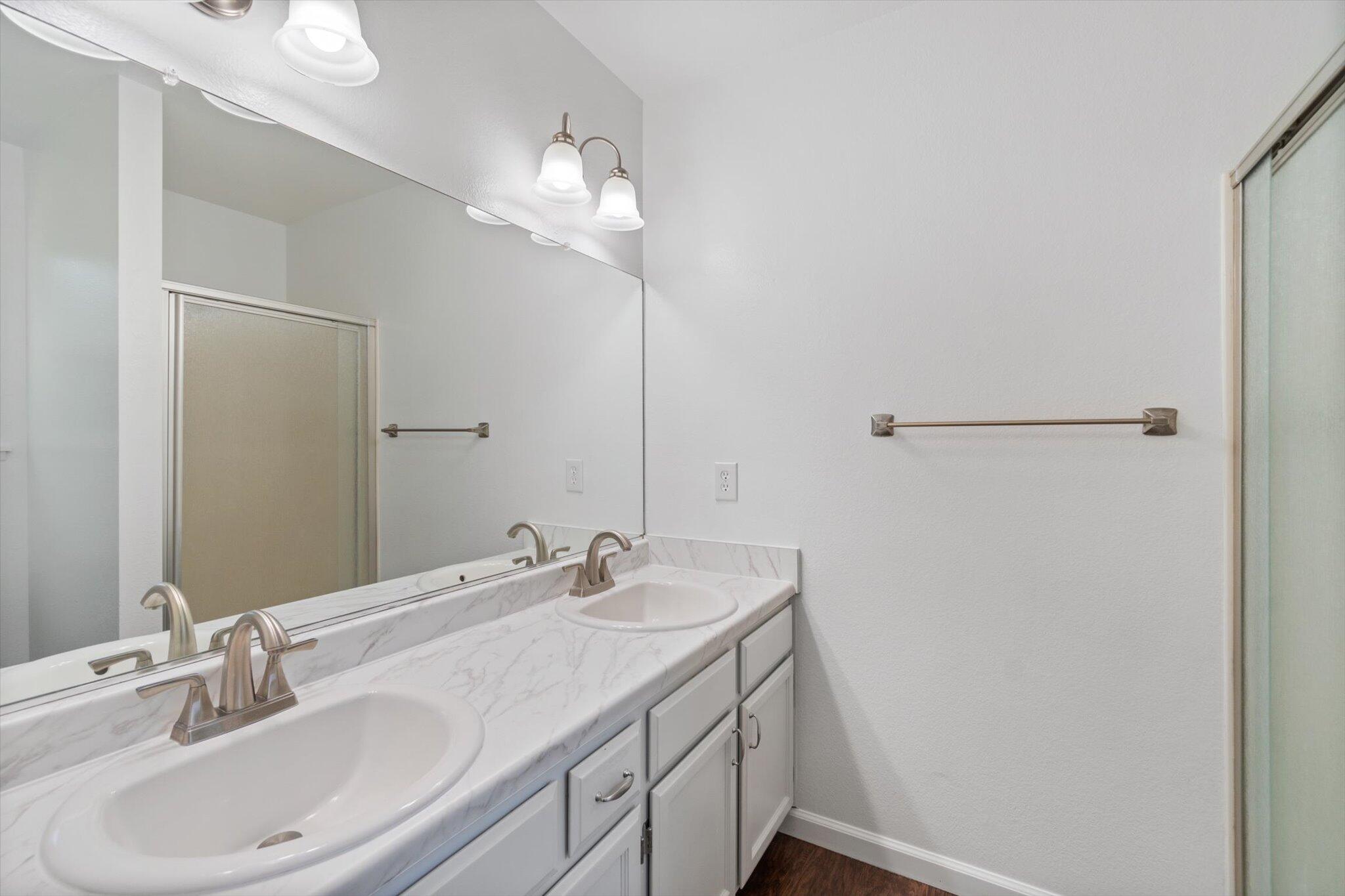1866 Silverfield Loop