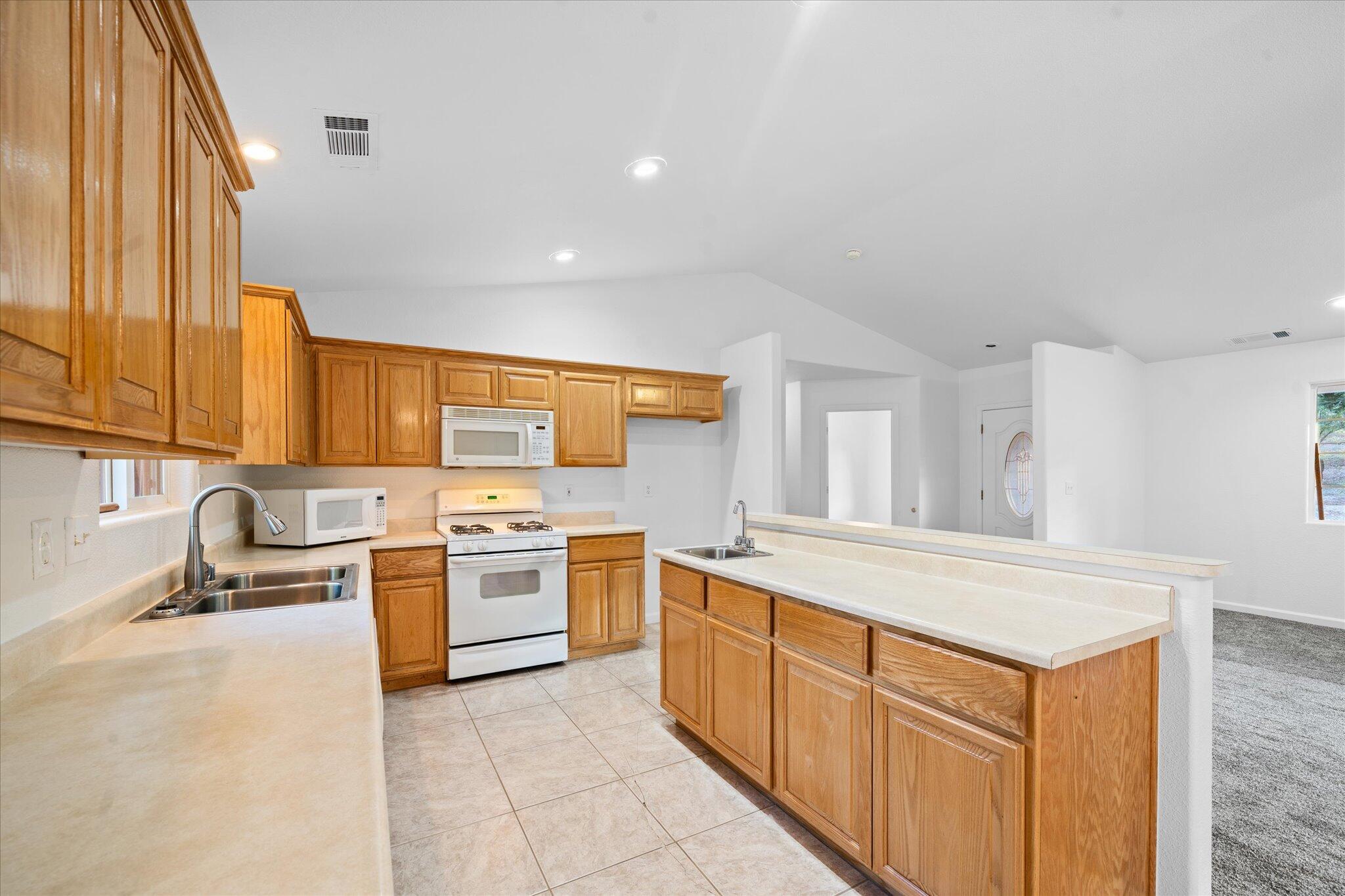 636 Washington Avenue