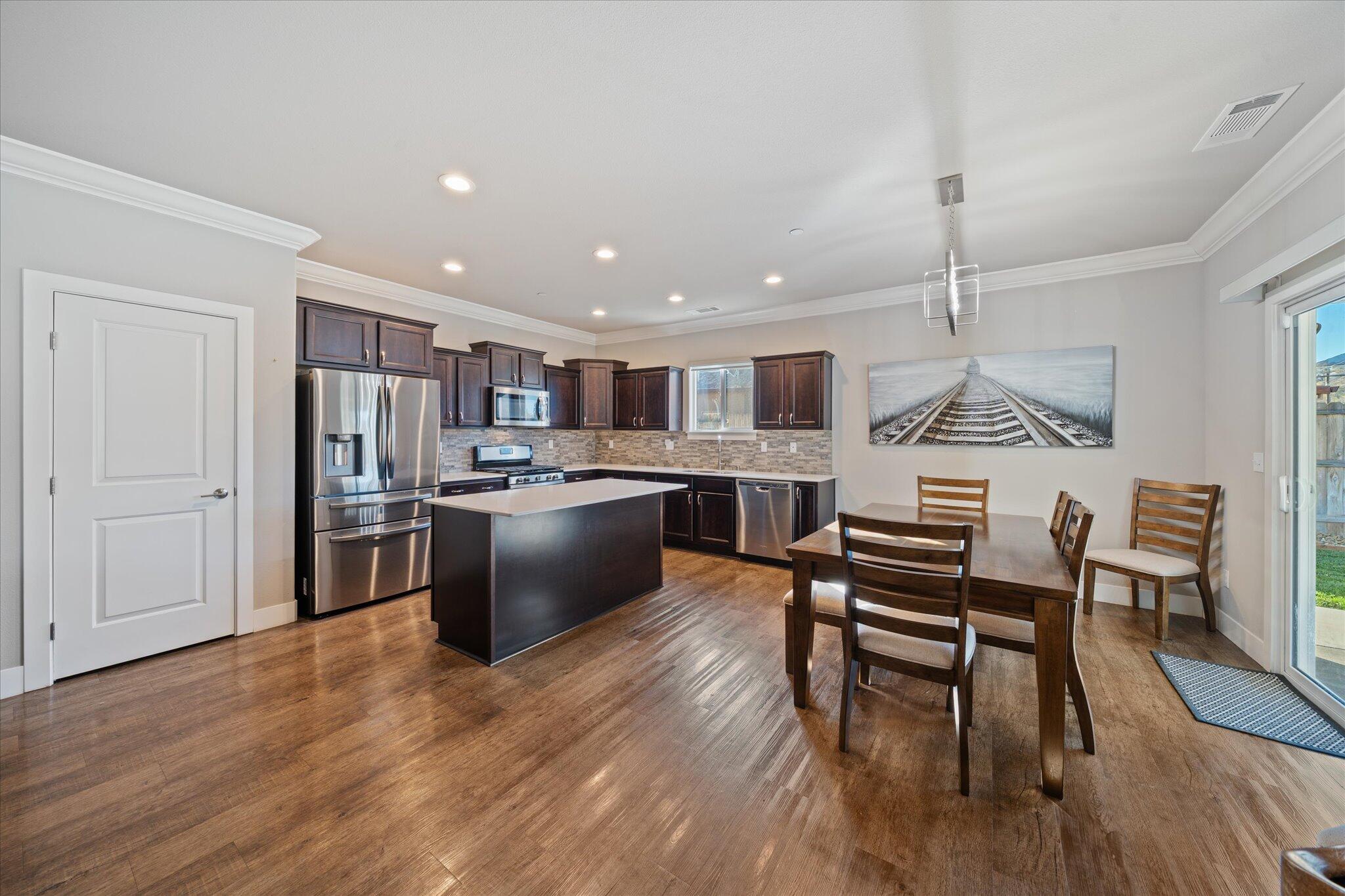 20280 Ballentine Drive