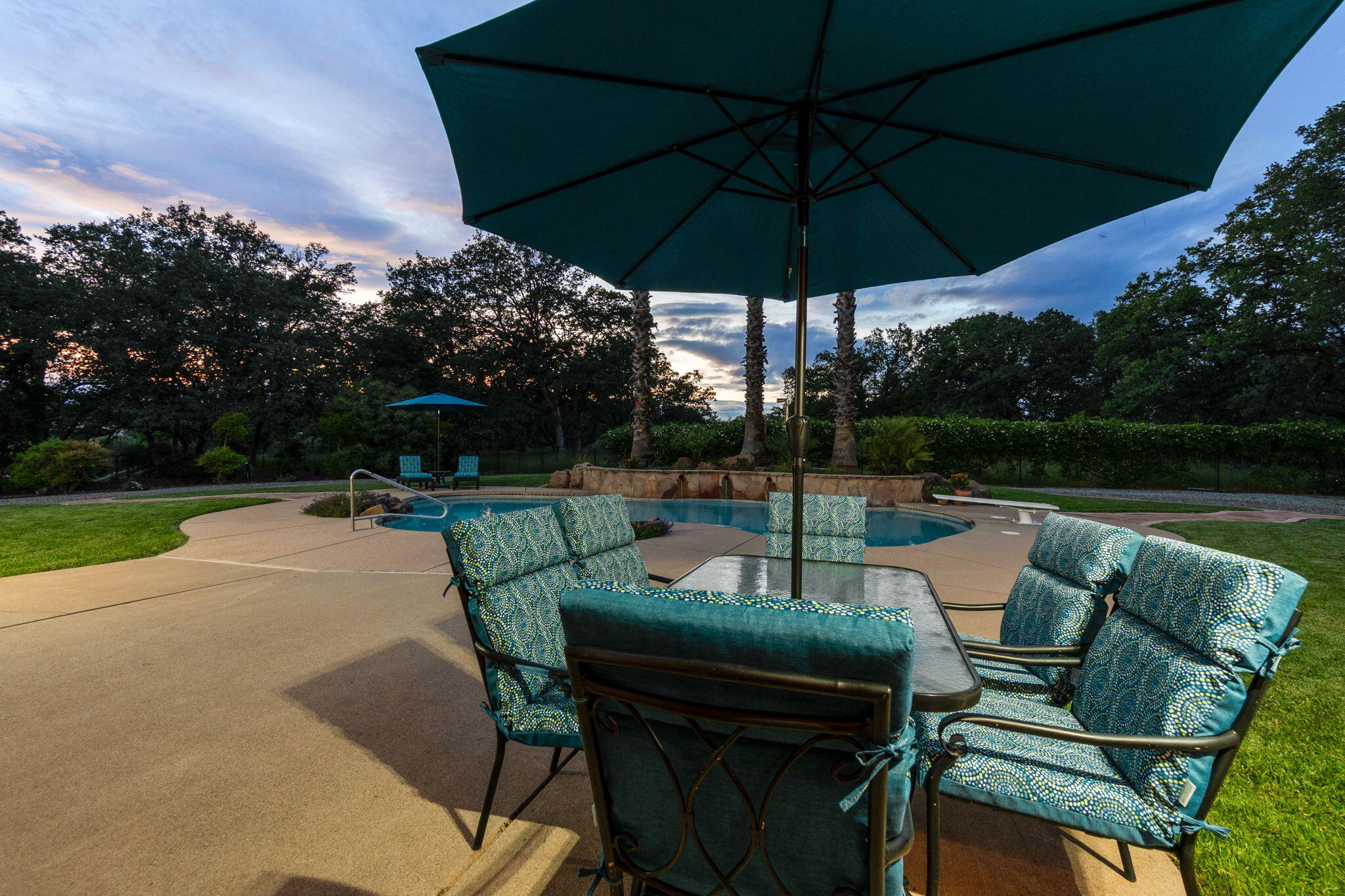 21992 Los Altos Drive