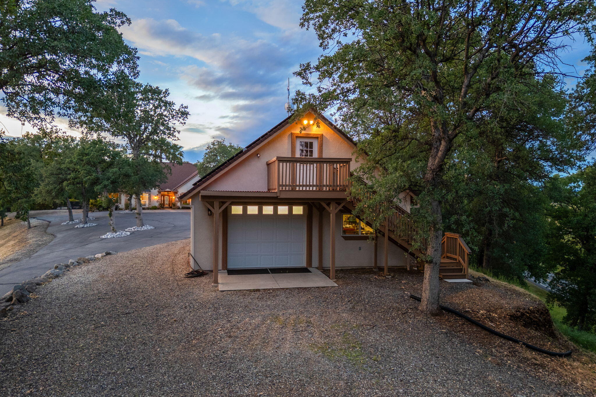 21992 Los Altos Drive