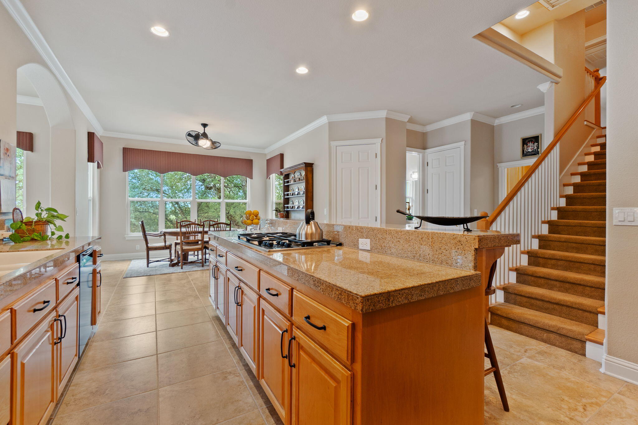 21992 Los Altos Drive