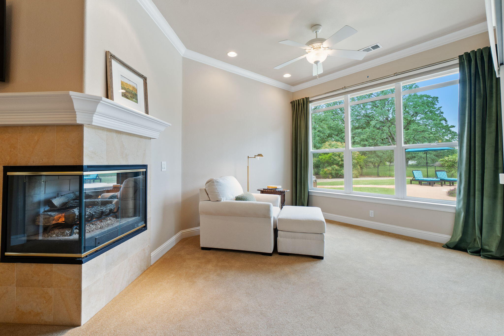 21992 Los Altos Drive