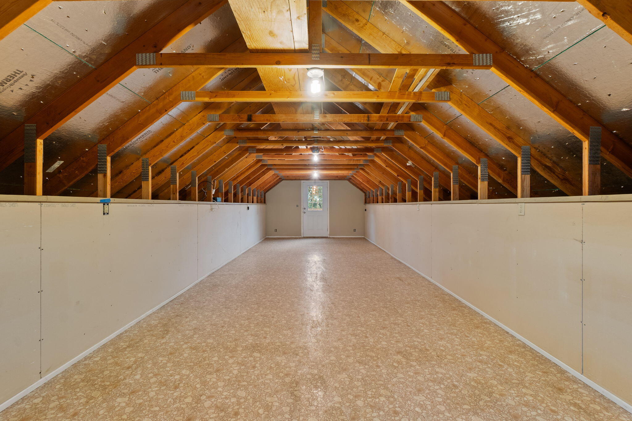 21992 Los Altos Drive