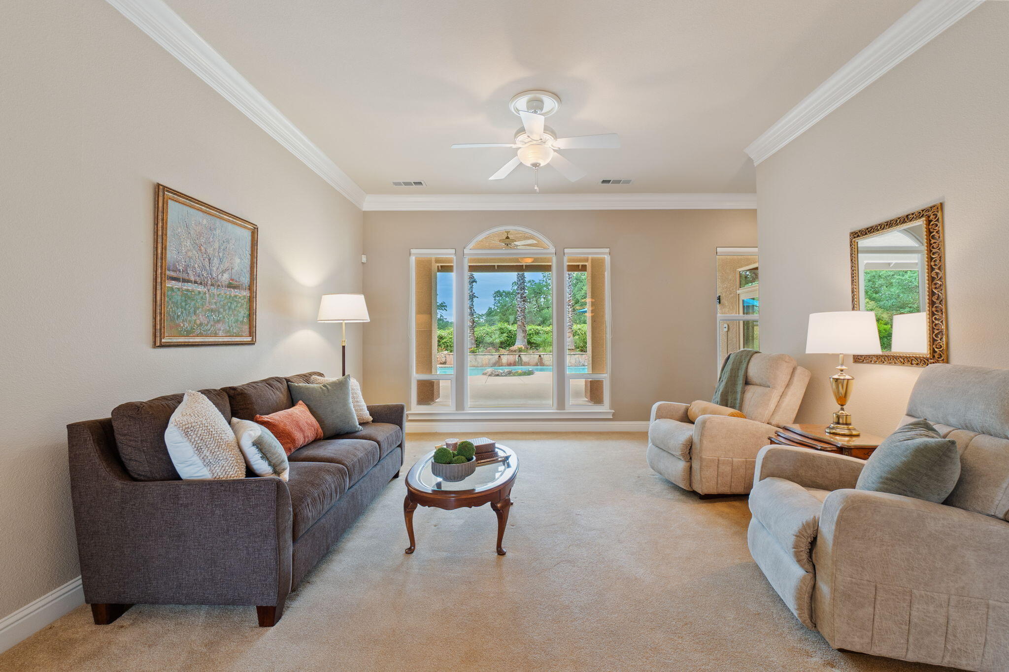 21992 Los Altos Drive