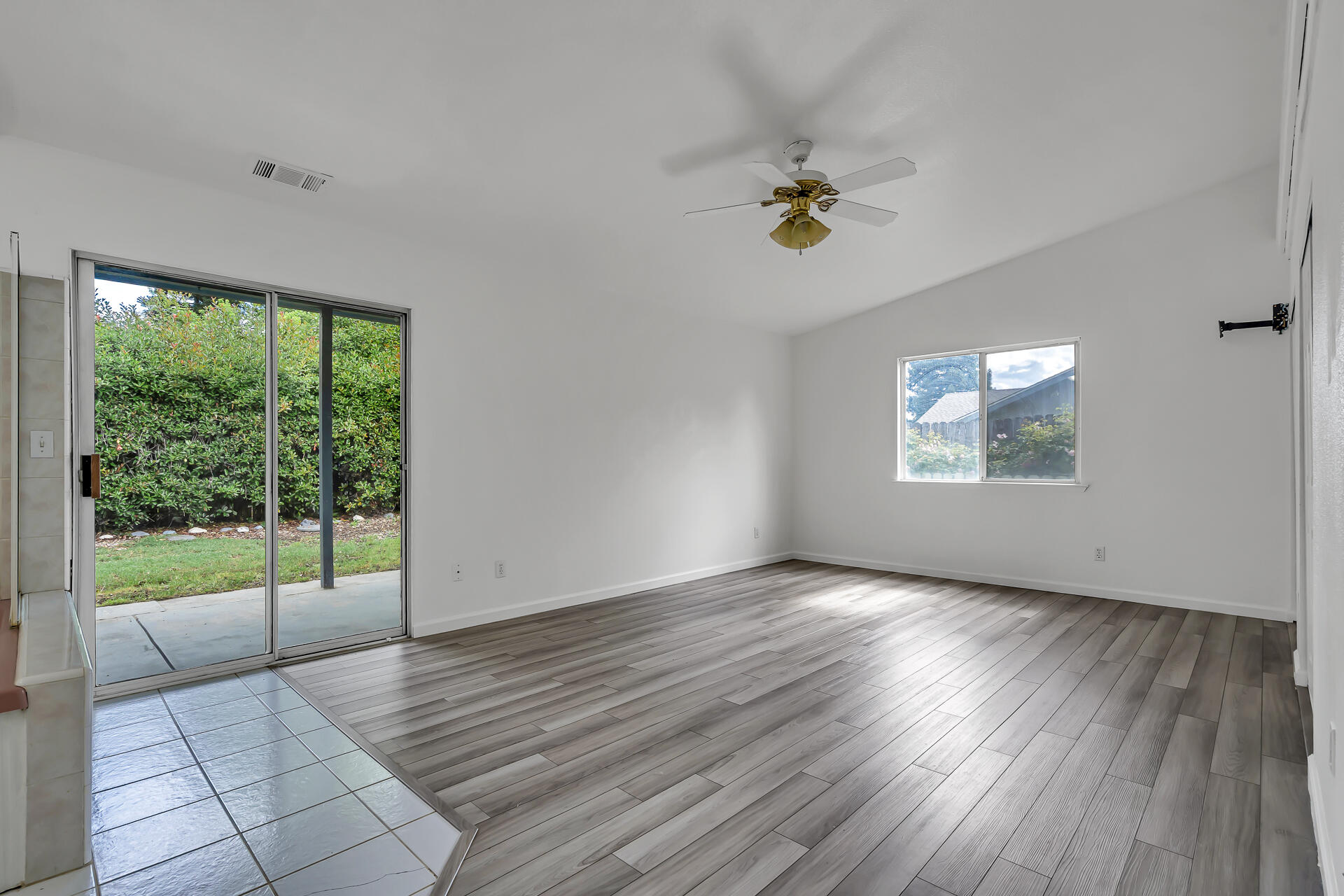 2705 Limestone Court