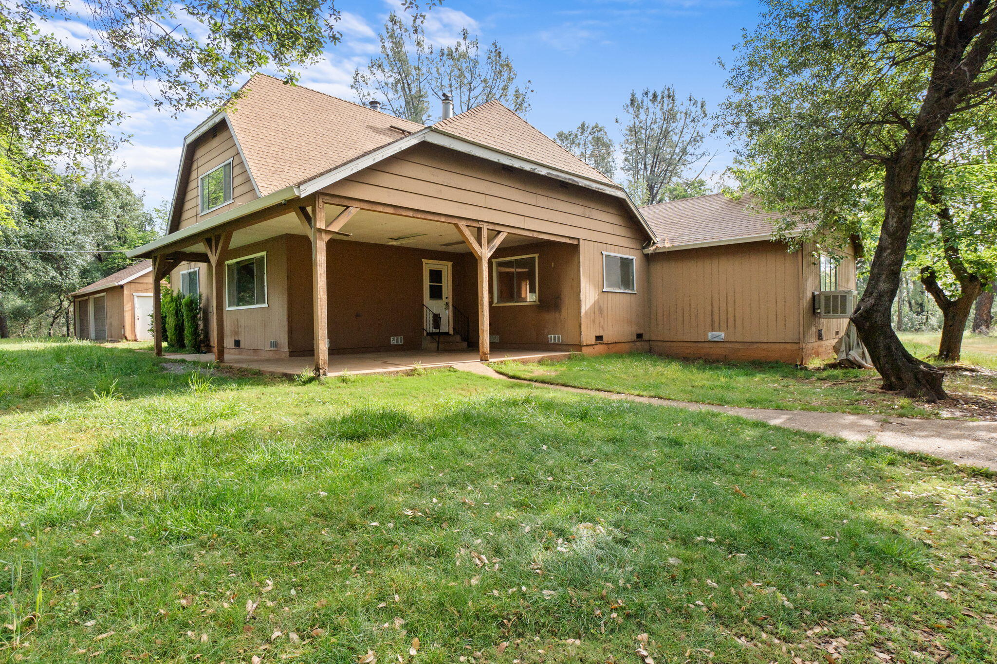 17995 Spanish Canyon Lane