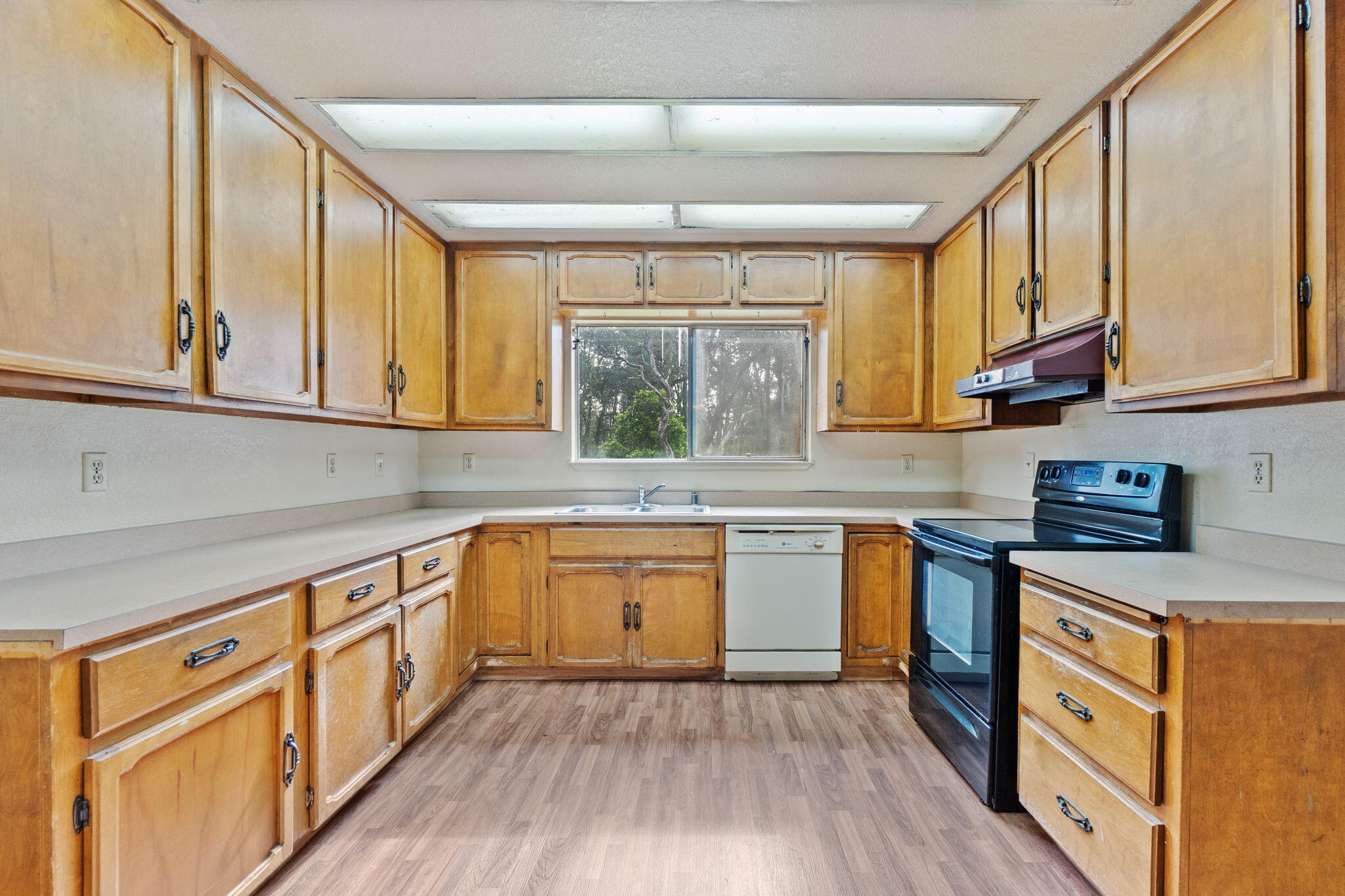 17995 Spanish Canyon Lane