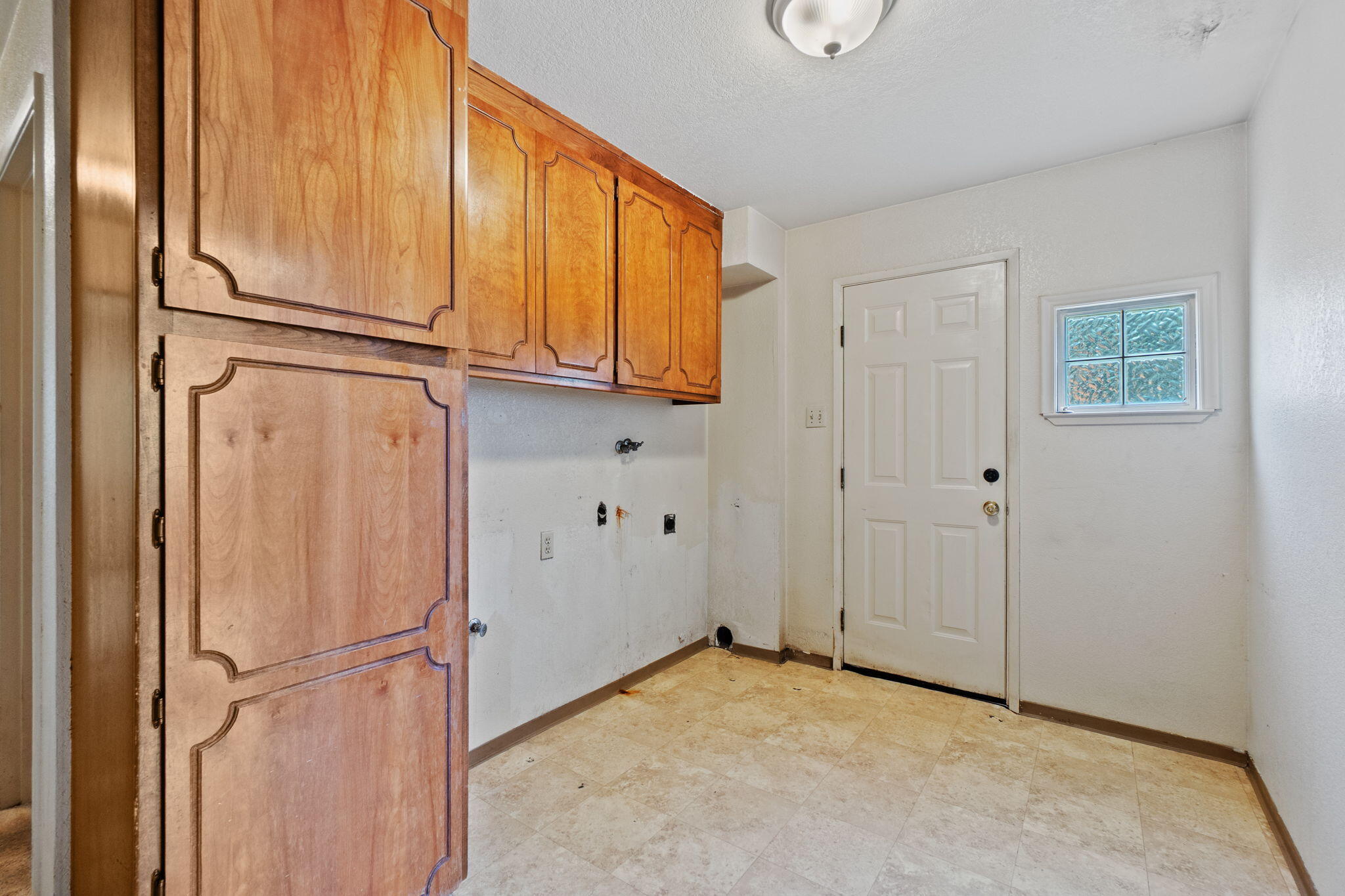 17995 Spanish Canyon Lane