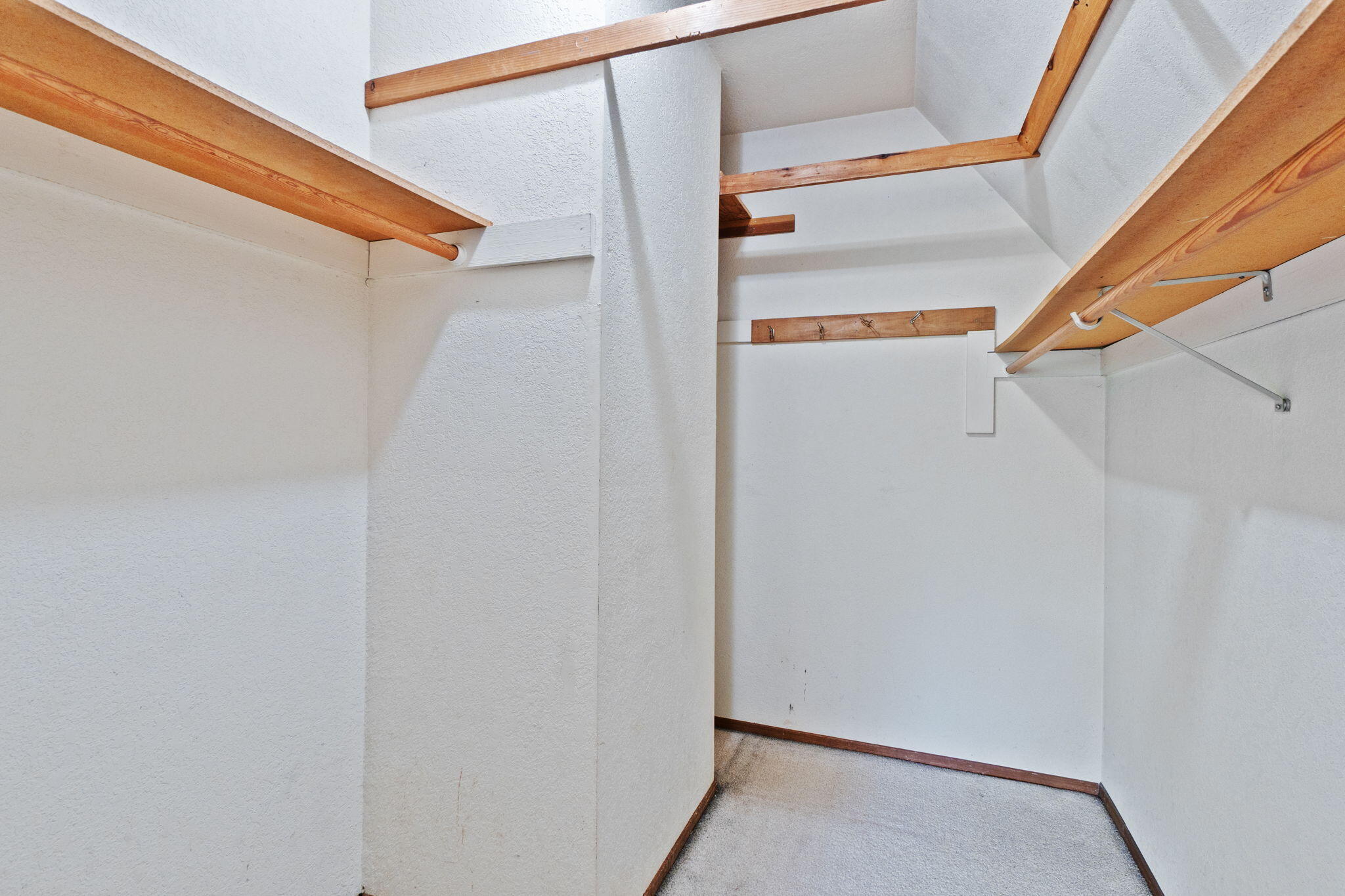 17995 Spanish Canyon Lane