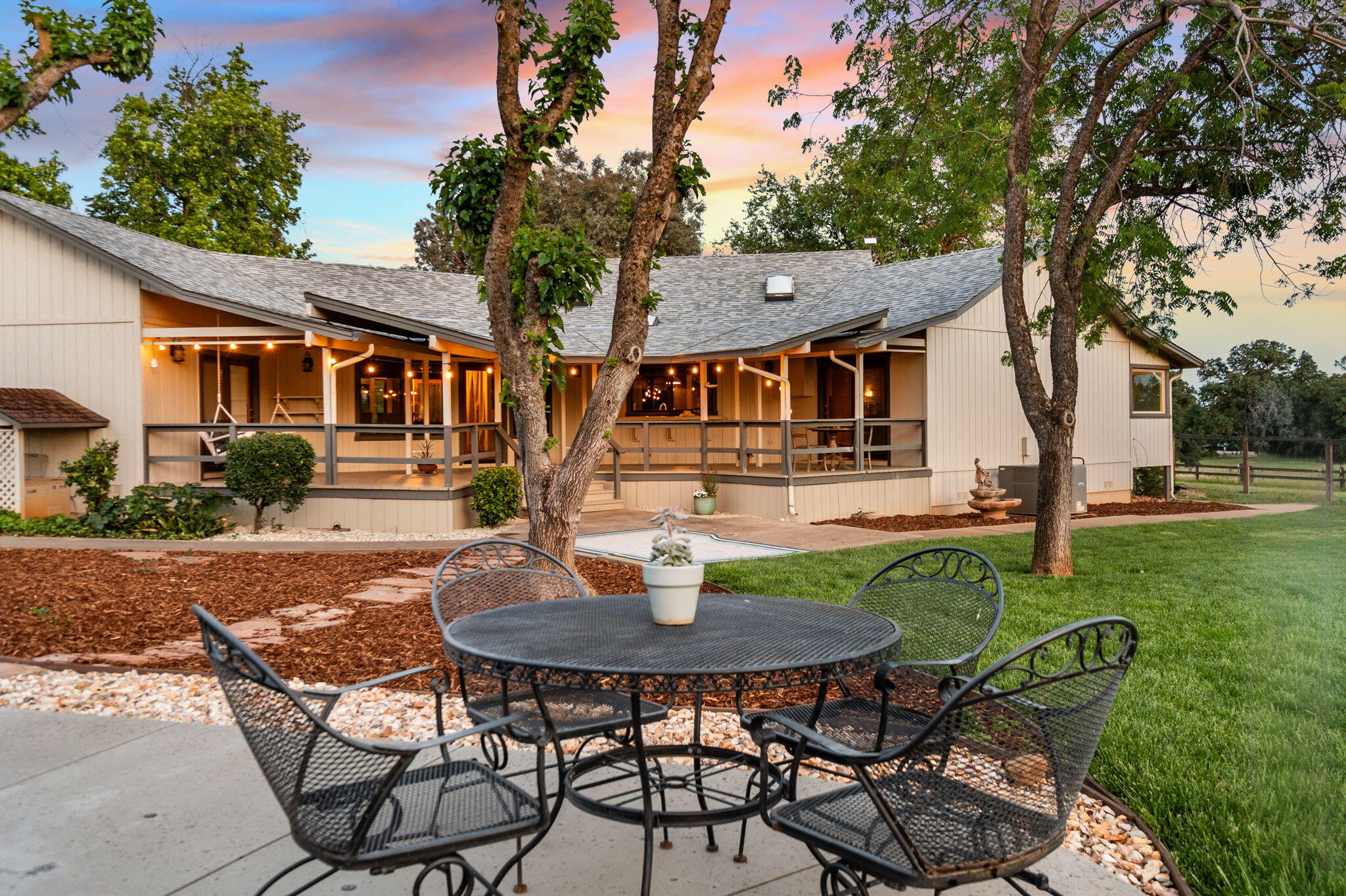 2655 Majestic Oak Circle