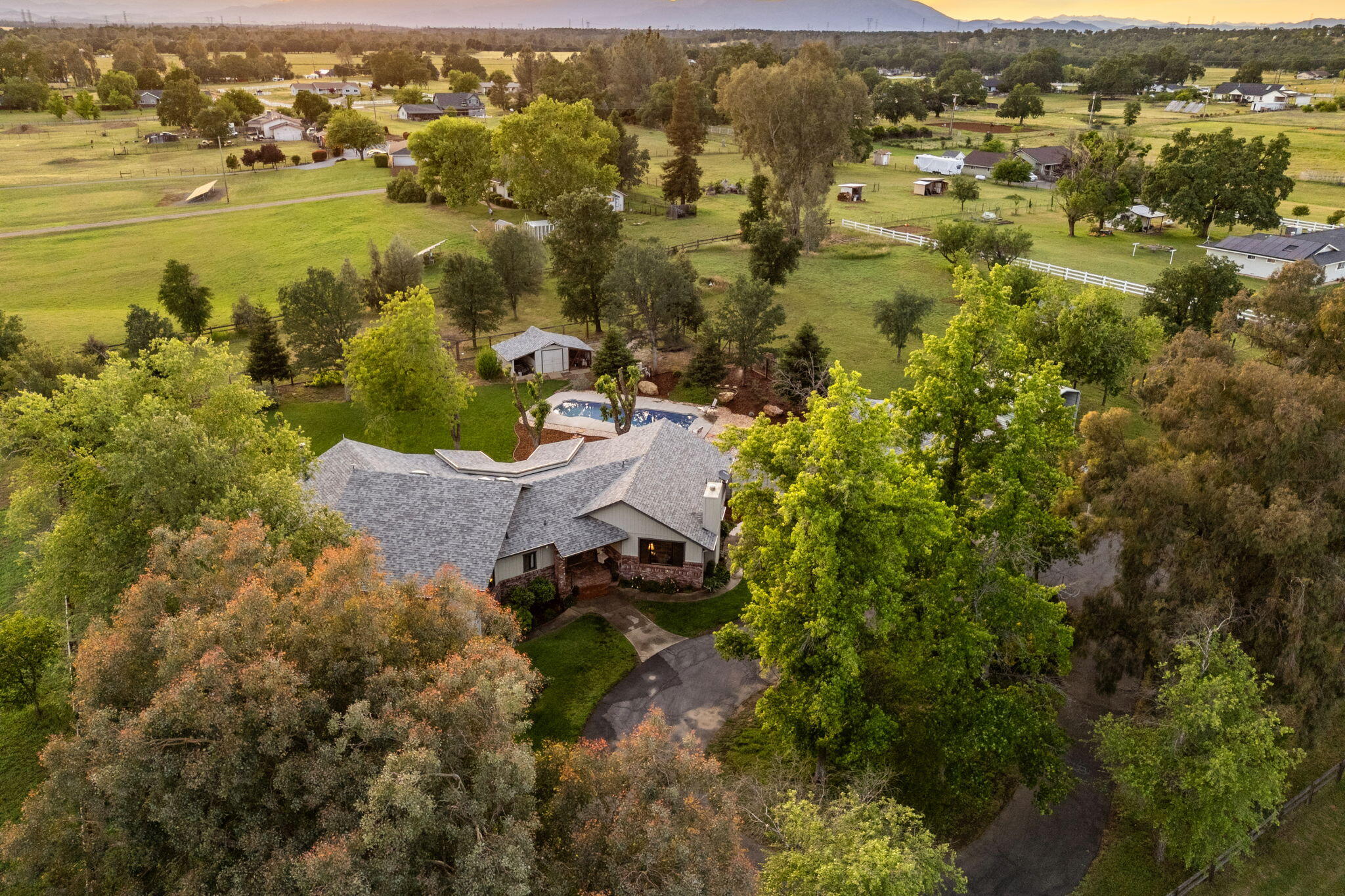 2655 Majestic Oak Circle