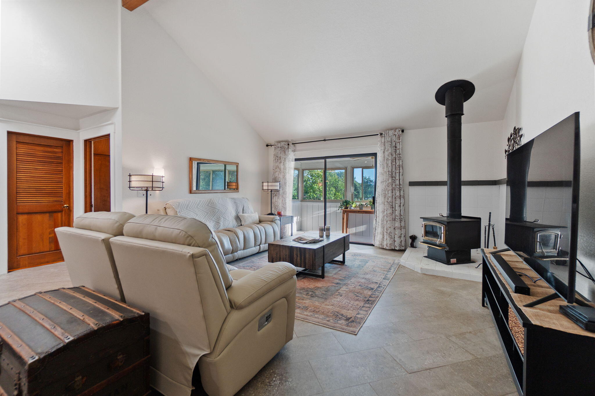 2655 Majestic Oak Circle