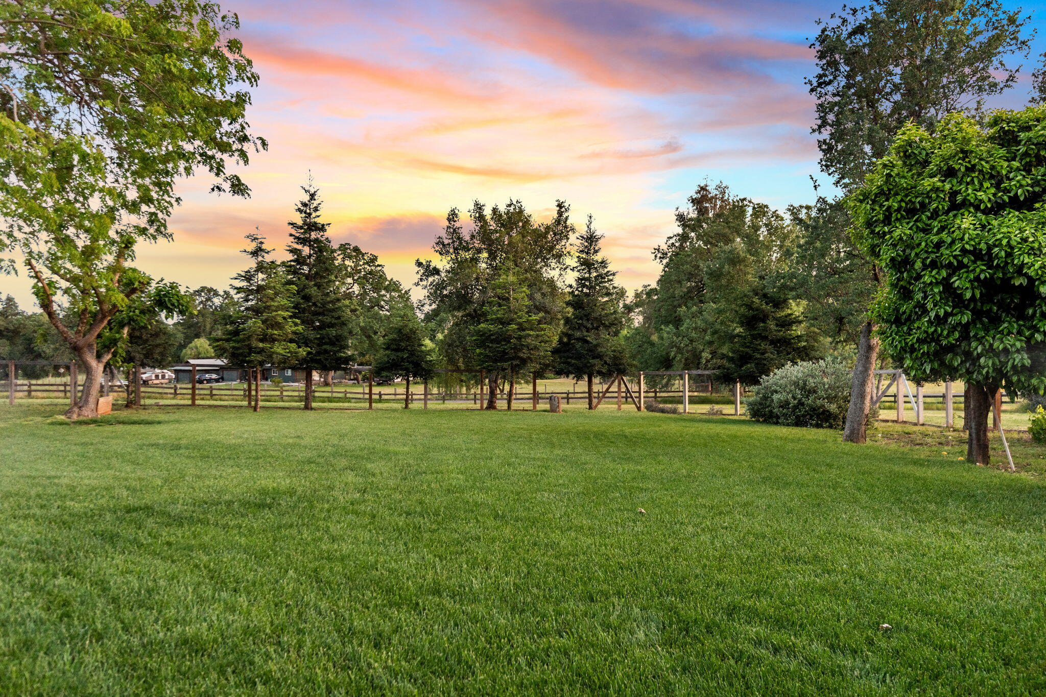 2655 Majestic Oak Circle