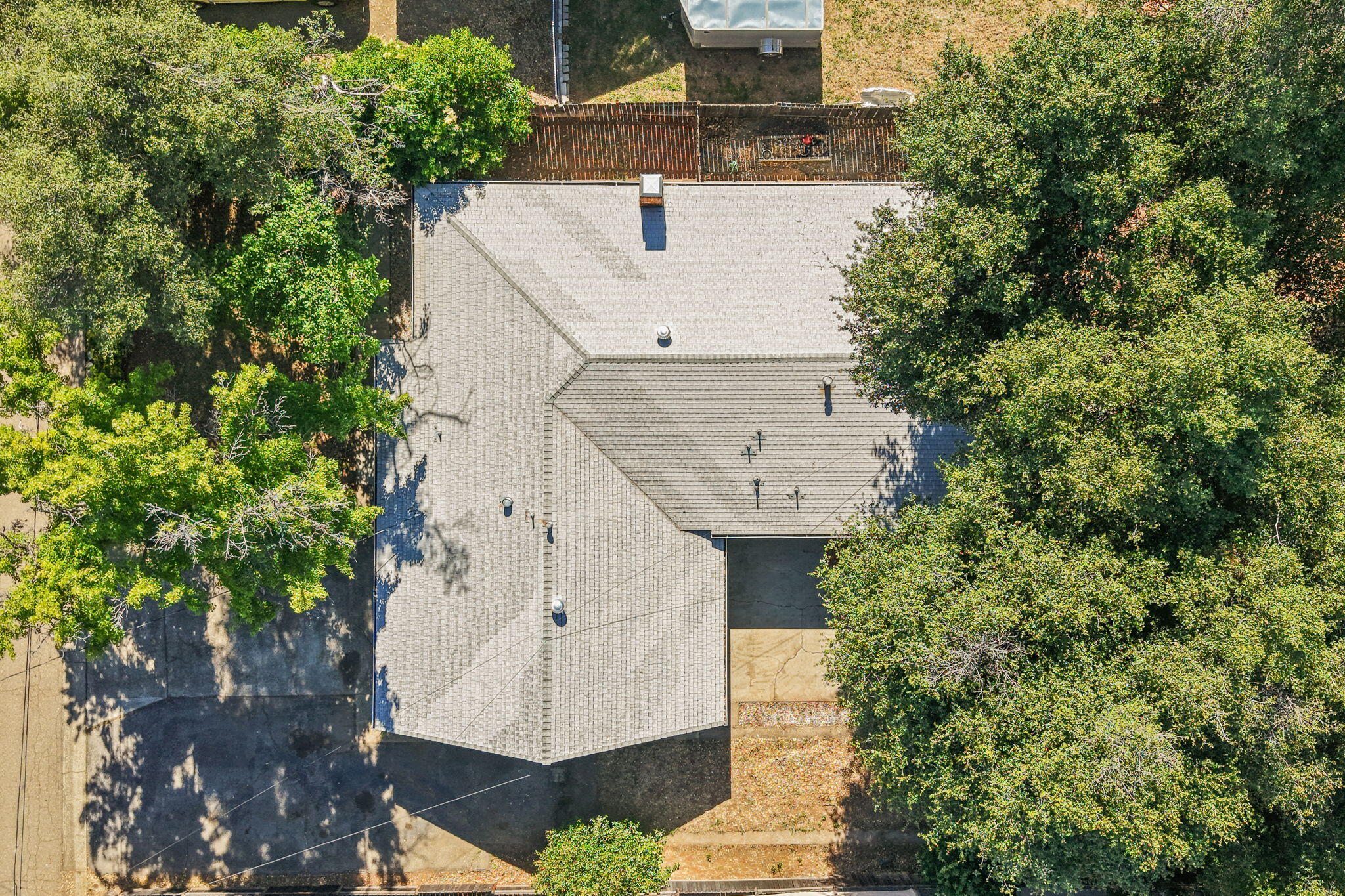 1064 Ledell Drive