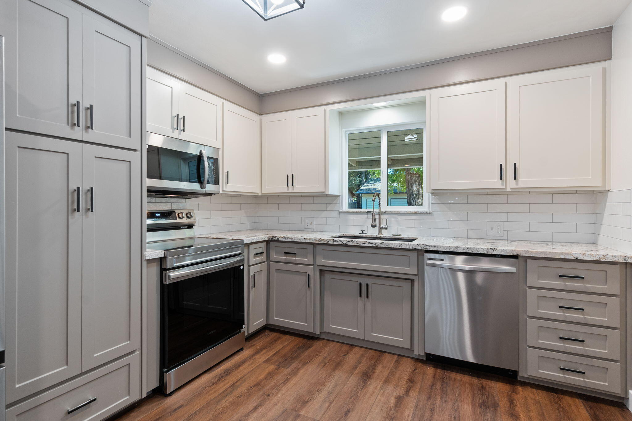1064 Ledell Drive