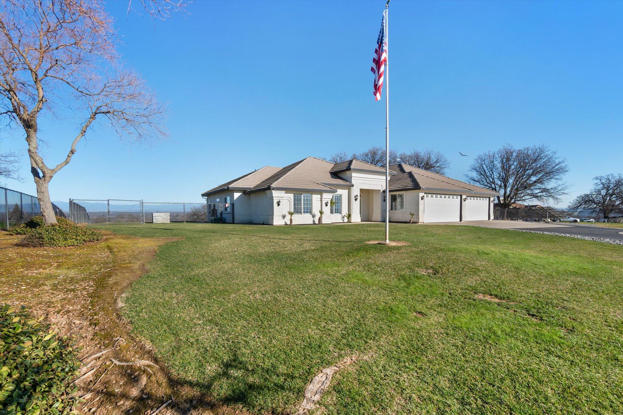 21810 Los Altos Drive