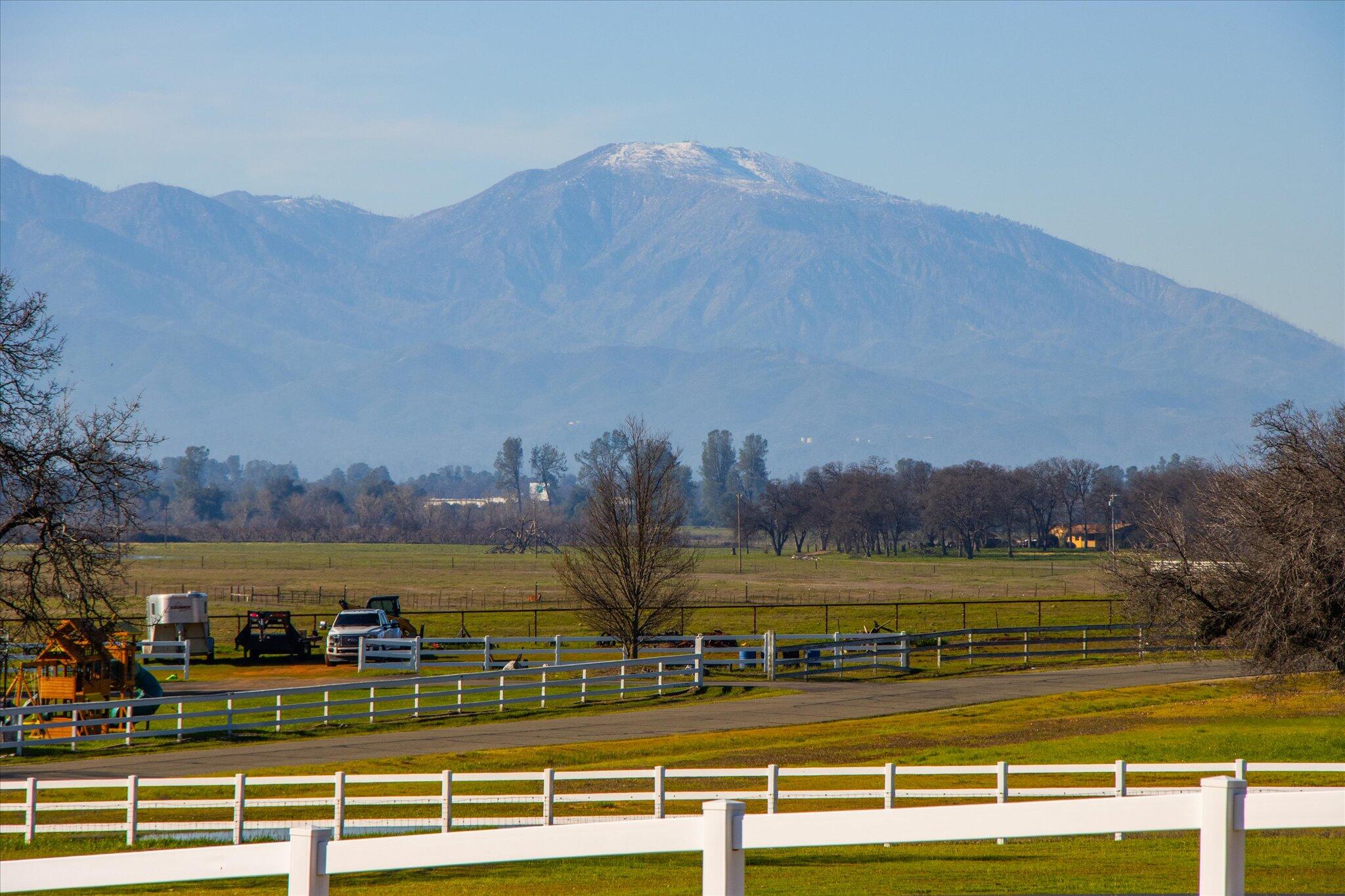 21810 Los Altos Drive